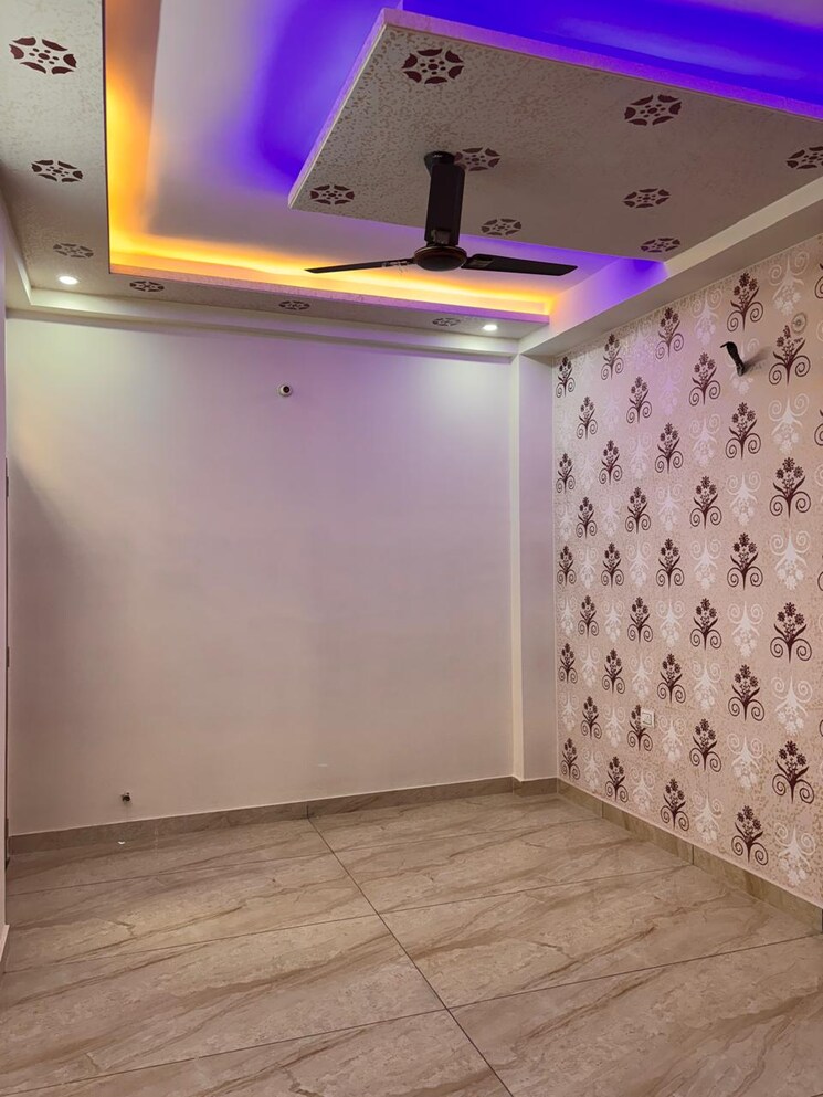 Room, kalwar road 4 Bedroom 2000 Sq.Ft. Villa In Kalwar Road Jaipur 8009501