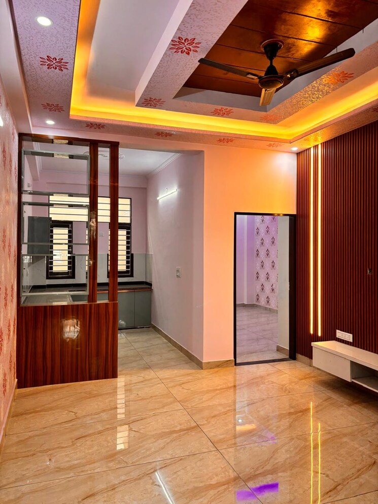 Room, kalwar road 4 Bedroom 2000 Sq.Ft. Villa In Kalwar Road Jaipur 8009501