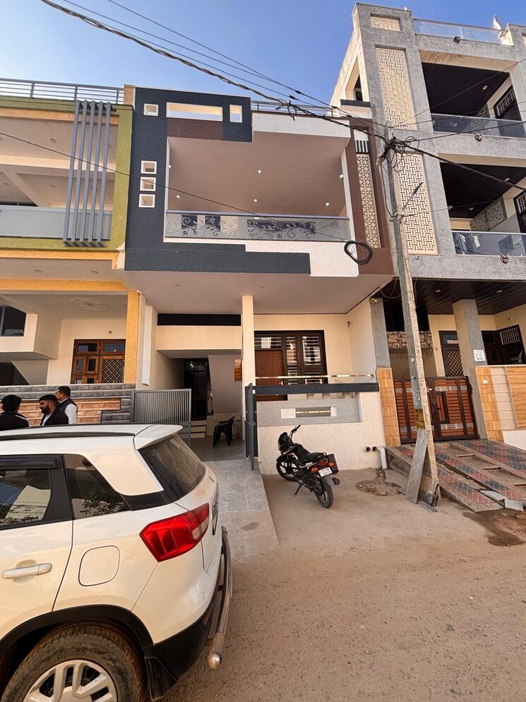 Master Bedroom, kalwar road 4 Bedroom 2000 Sq.Ft. Villa In Kalwar Road Jaipur 8009501