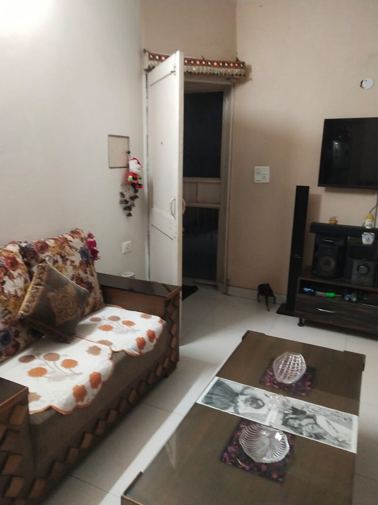 Bedroom, jal-vayu-vihar-noida 3 Bedroom 1050 Sq.Ft. Apartment In Sector 21 Noida 8009553