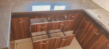 Furnished Amenities in 2.5 BHK Builder Floor at Wave City, Wave City – for Rent