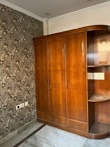 Furnished Amenities in 2 BHK Builder Floor at Rohini Sector 24 – for Rent