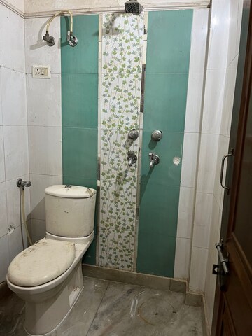 Bathroom in 2 BHK Builder Floor at Rohini Sector 24 – for Rent