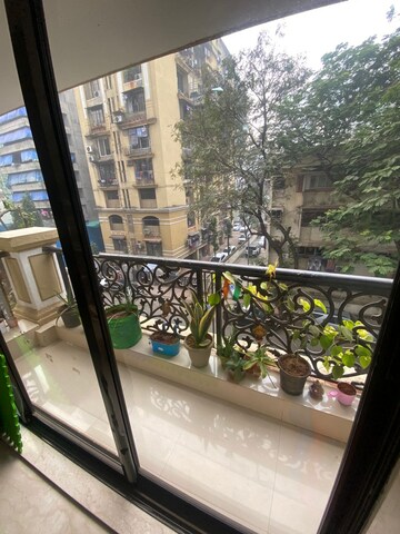 Balcony in 3 BHK Apartment at Khar West – for Rent