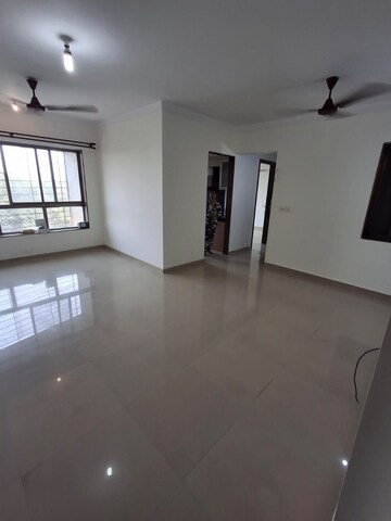 Living Room in 2 BHK Apartment at Chembur – for Rent