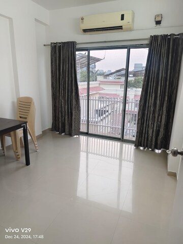 Room in 3 BHK Apartment at Hebatpur – for Rent