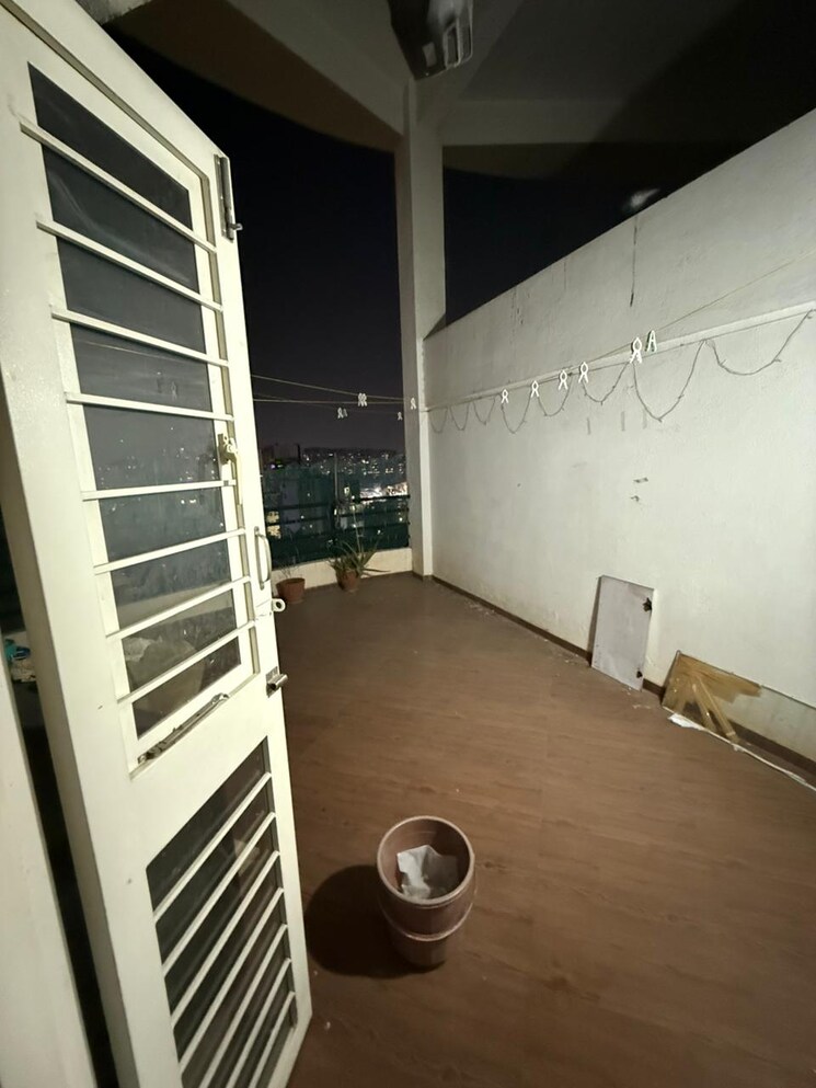 Balcony, suyog-saffron 2 Bedroom 850 Sq.Ft. Apartment In Pimple Saudagar Pune 8009691