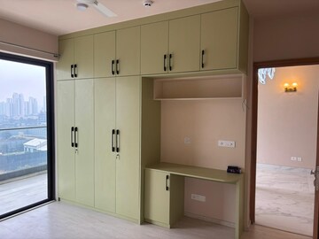 Furnished Amenities in 3 BHK Apartment at M3M Heights, Sector 65 – for Rent