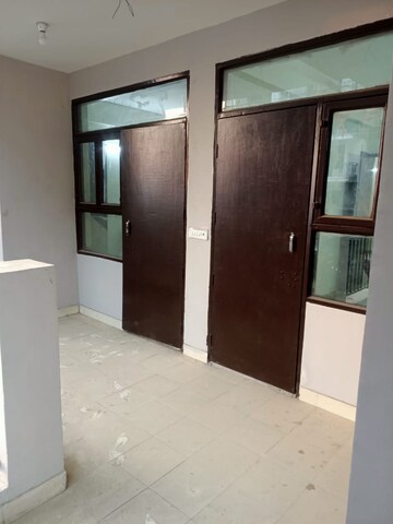 Master Bedroom in 3 BHK Apartment at Amolik Sankalp, Sector 85 – for Rent