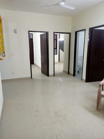 Room in 3 BHK Apartment at Amolik Sankalp, Sector 85 – for Rent