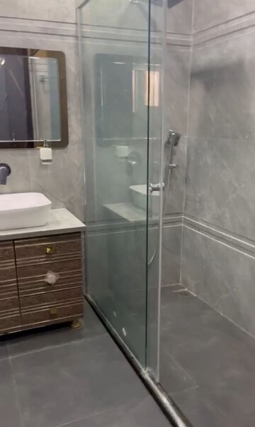 Bathroom in 4 BHK Builder Floor at Ansal Sushant Lok I, Sector 43 – for Rent