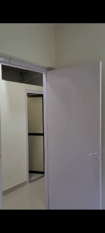 Room in 2 BHK Apartment at Manpada – for Rent