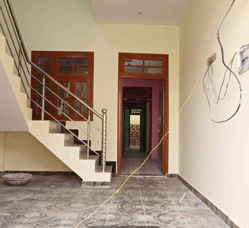 Staircase in 2 BHK Independent House at Aliganj – for Rent