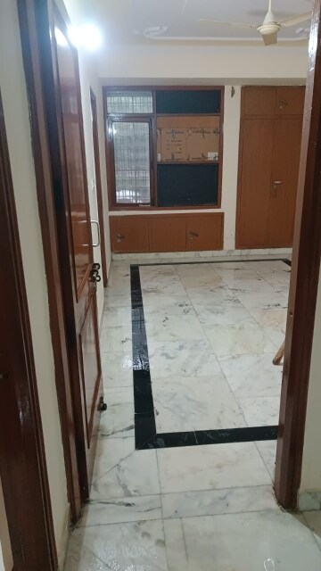 Bathroom in 3 BHK Apartment at Sector 4, Dwarka – for Rent