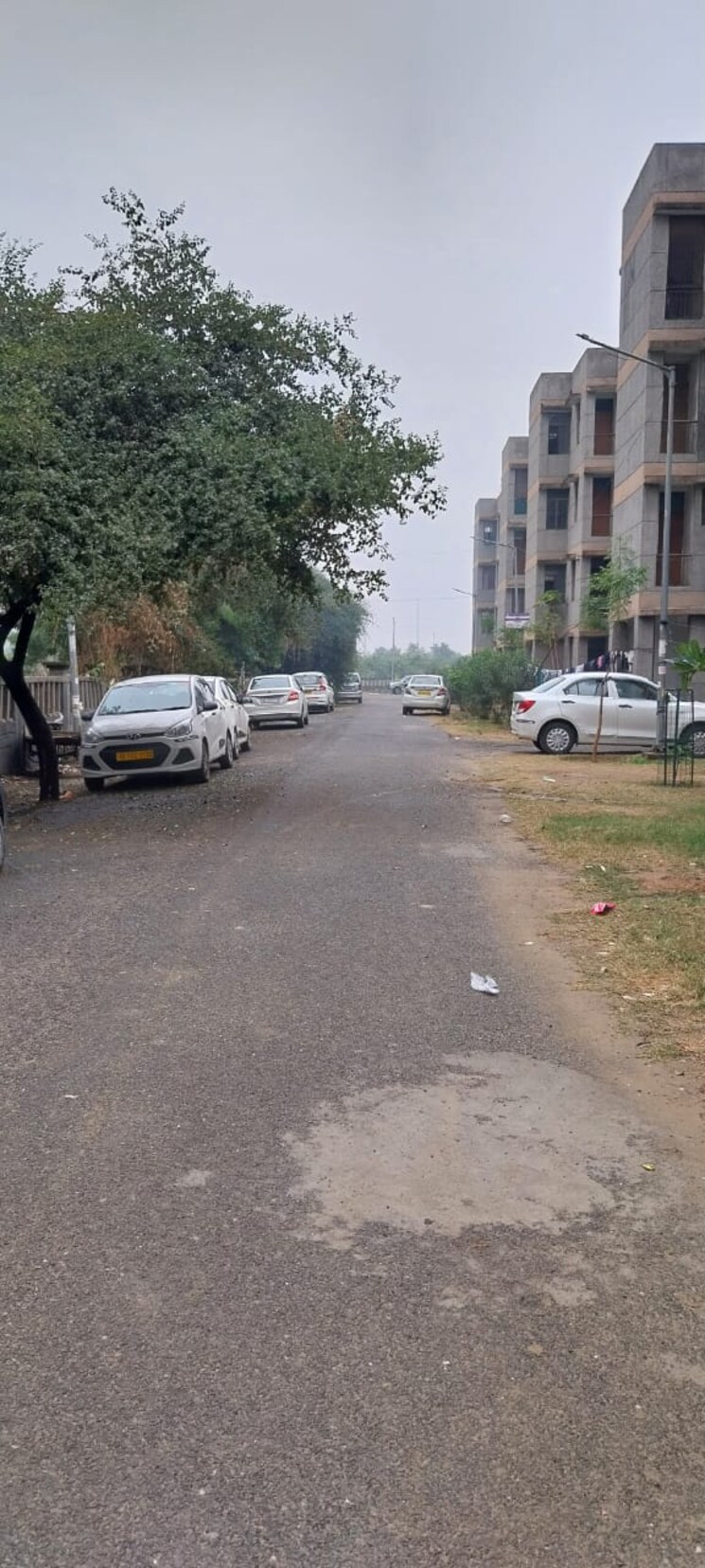  Parking, sector 10 greater noida 1 Bedroom 30 Sq.Mt. Apartment In Sector 10 Greater Noida Greater Noida 8009911