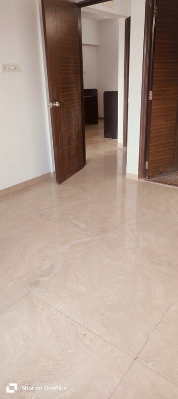Room in 2 BHK Apartment at Venkatesh Graffiti, Keshav Nagar – for Rent