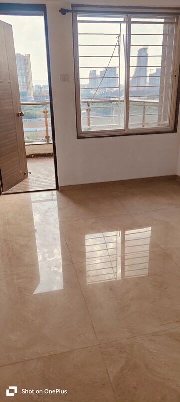 Room in 2 BHK Apartment at Venkatesh Graffiti, Keshav Nagar – for Rent