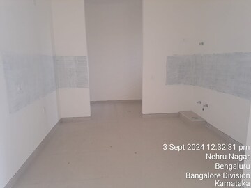 Room in 2 BHK Apartment at Jakkuru – for Sale