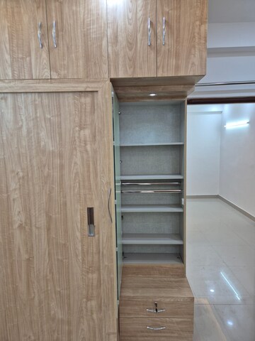 Furnished Amenities in 3 BHK Apartment at Amolik Sankalp, Sector 85 – for Rent