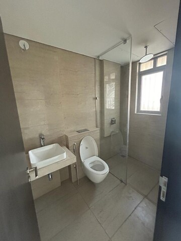 Bathroom in 6 BHK Apartment at Oberoi Sky City, Borivali East – for Rent