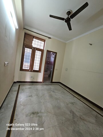 2 BHK Builder Floor For Rent in Sector 46