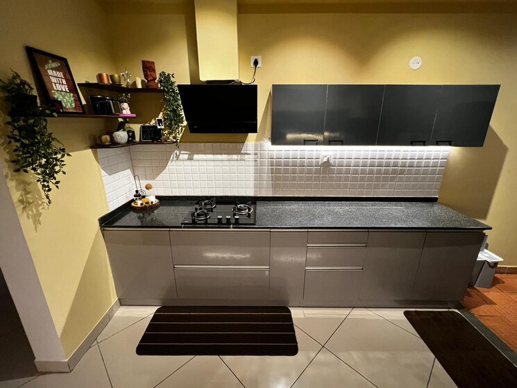 Master Bedroom, sai-poorna-high-end 3 Bedroom 2600 Sq.Ft. Penthouse In Hsr Layout Bangalore 8010001