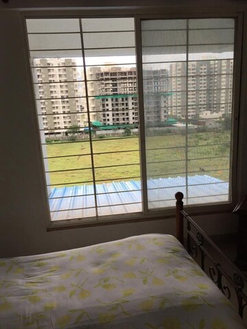 Room in 2 BHK Apartment at Nicon Infinity, Vasai East – for Sale