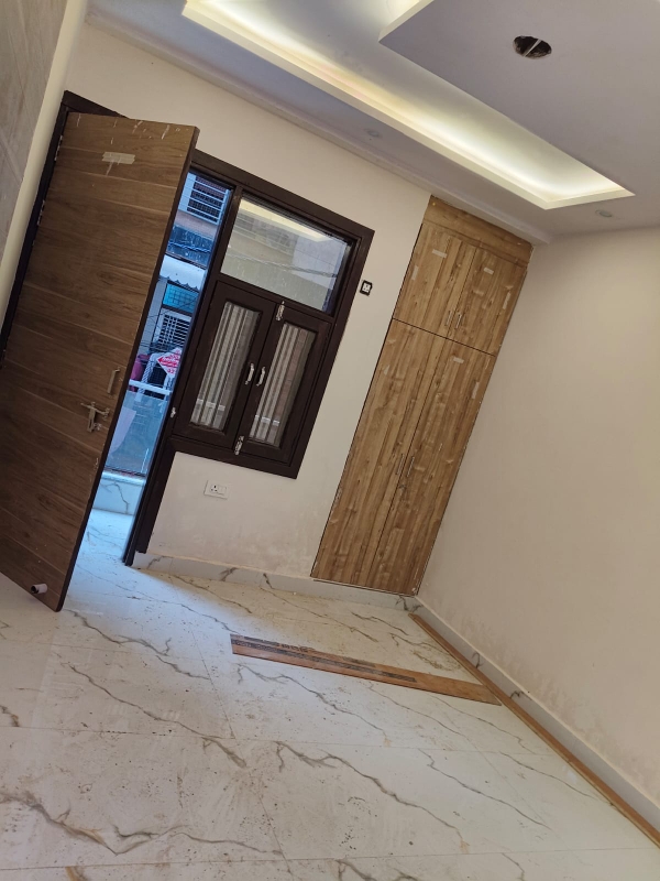 3 BHK Builder Floor For Sale in Vipin Garden