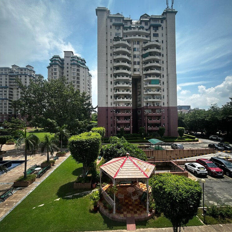 Exterior View, unitech-palms 3.5 Bedroom 1550 Sq.Ft. Apartment In South City 1 Gurgaon 8010205