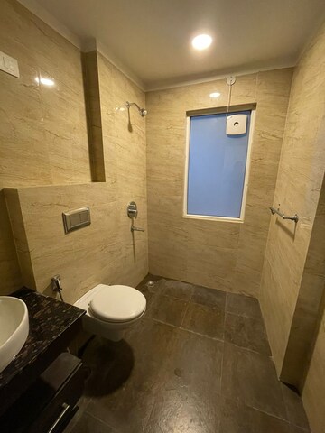 Bathroom in 2 BHK Builder Floor at Ardee City, Sector 52 – for Rent