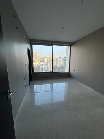 Bedroom in 6 BHK Apartment at Oberoi Sky City, Borivali East – for Sale