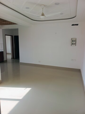 Master Bedroom in 2 BHK Apartment at Earthcon Casa Grande II, Chi V Greater Noida – for Sale
