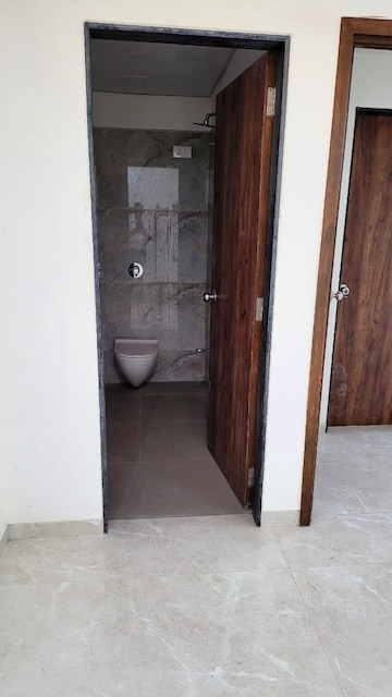 Bathroom in 3 BHK Apartment at Dream Arihant Niwara Sky, Sion – for Sale