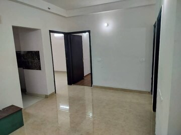 Room in 3 BHK Apartment at Amrapali Riverview, Amrapali Leisure Valley – for Sale