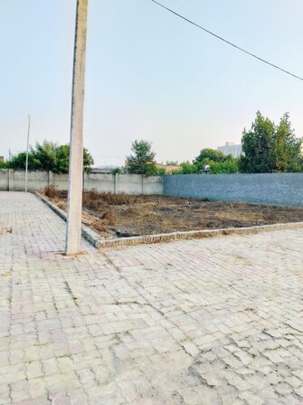 Plot For Resale in Defence Empire Gn Surajpur Greater Noida  8010327