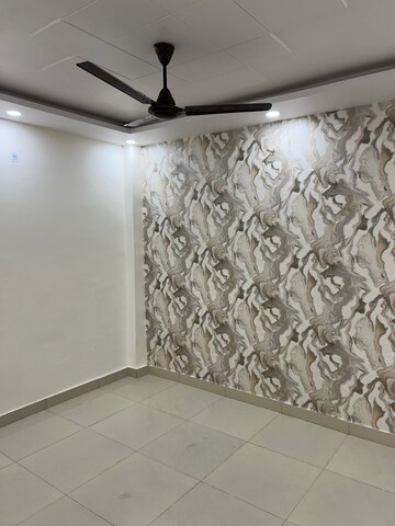 2 BHK Builder Floor For Rent in Dwarka Mor