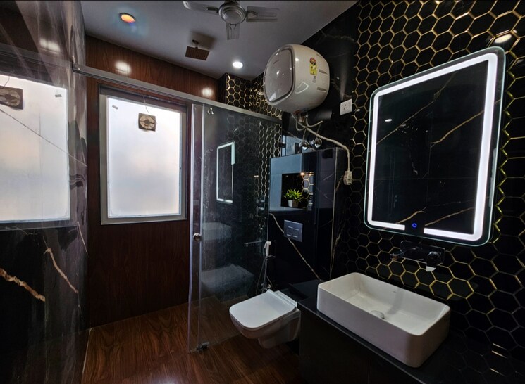 Bathroom, naraina 4 Bedroom 252 Sq.Yd. Builder Floor In Naraina Delhi 8010326