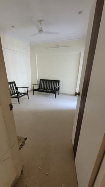 Room in 3 BHK Apartment at Pathardi Phata – for Sale