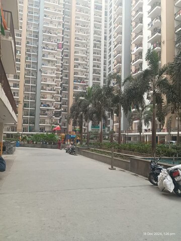 Parking in 4 BHK Apartment at Nirala Aspire, Sector 16 Greater Noida – for Sale
