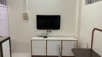 Master Bedroom in 1 BHK Apartment at Kumar Society, Vakola – for Rent