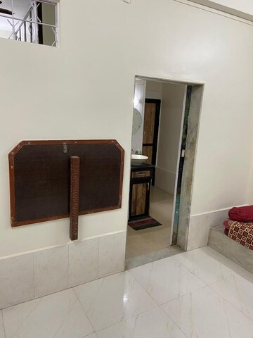 Master Bedroom in 1 BHK Apartment at Kumar Society, Vakola – for Rent