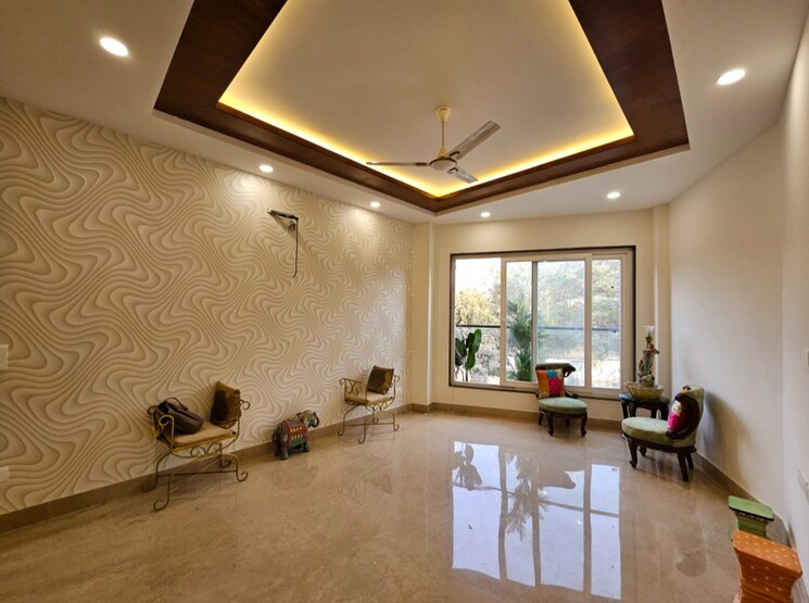 Living Room, naraina 4 Bedroom 252 Sq.Yd. Builder Floor In Naraina Delhi 8010432