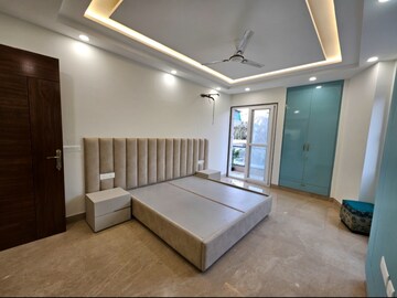 Room in 4 BHK Builder Floor at Naraina – for Sale