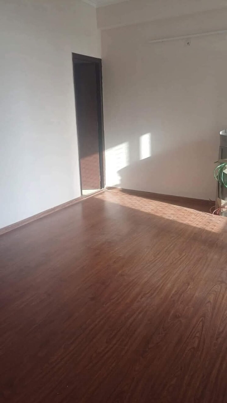 Room, amrapali-golf-homes 3 Bedroom 1115 Sq.Ft. Apartment In Sector 4, Greater Noida Greater Noida 8010454