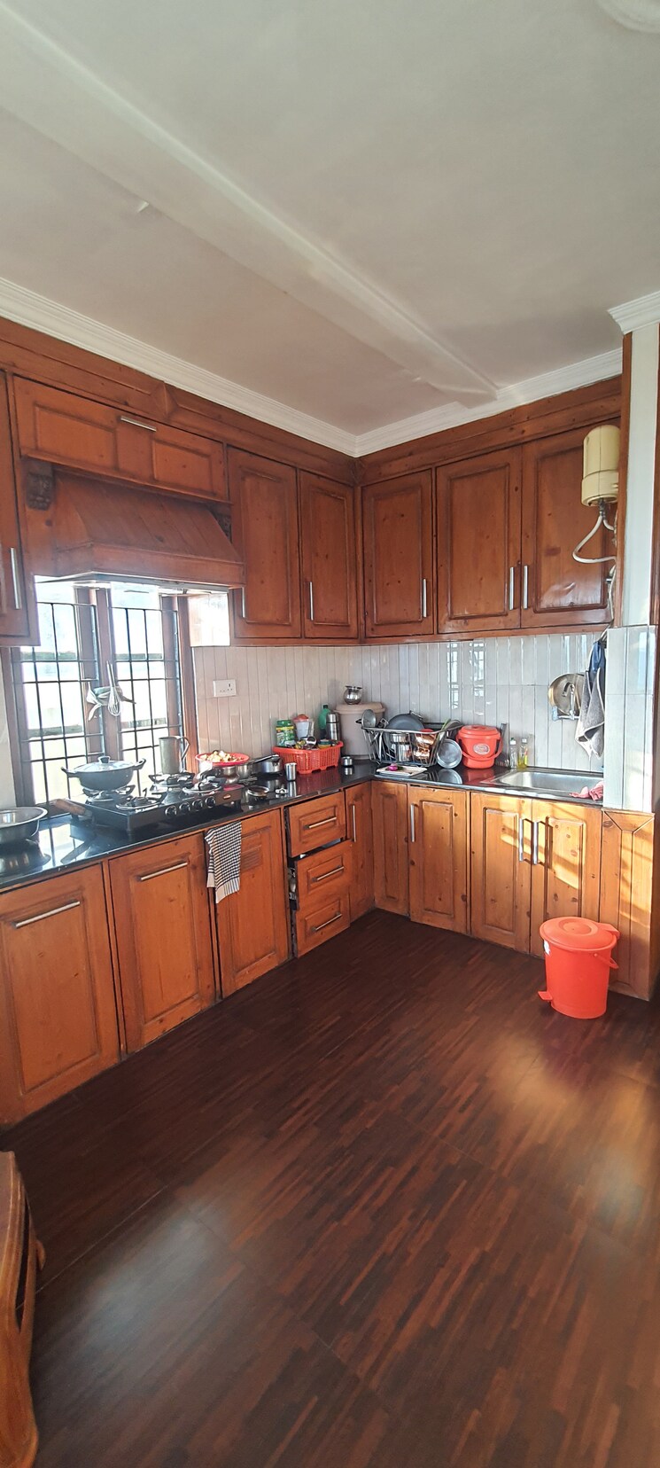 Kitchen, thoeg 6+ Bedroom 7000 Sq.Ft. Independent House In Thoeg Shimla 8010462