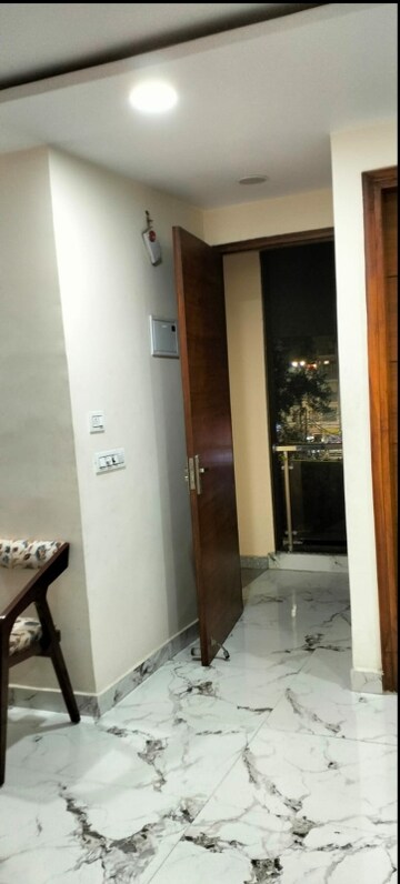 3 BHK Builder Floor For Rent in Janakpuri