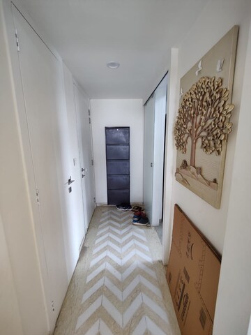 Room in 2 BHK Apartment at Lodha Fiorenza, Goregaon East – for Sale