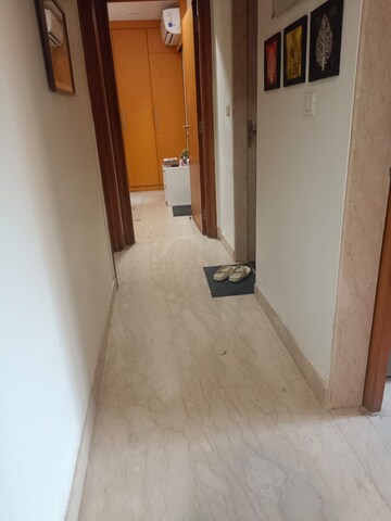  2 BHK Apartment at Mahim West – for Sale