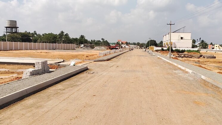 undefined, trichy madurai road  1200 Sq.Ft. Plot In Trichy Madurai Road Trichy 8010559