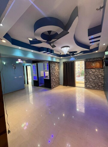 Master Bedroom in 3 BHK Apartment at Nirala Aspire, Sector 16 Greater Noida – for Rent